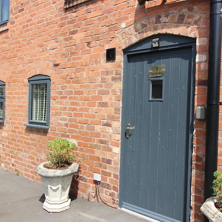 1 Fox Studios Much Wenlock Exterior foto