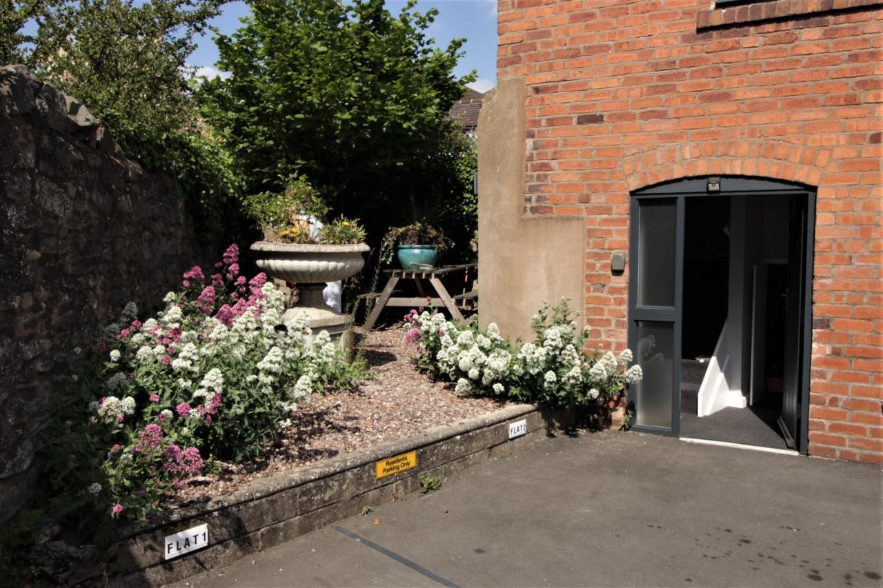 1 Fox Studios Much Wenlock Exterior foto